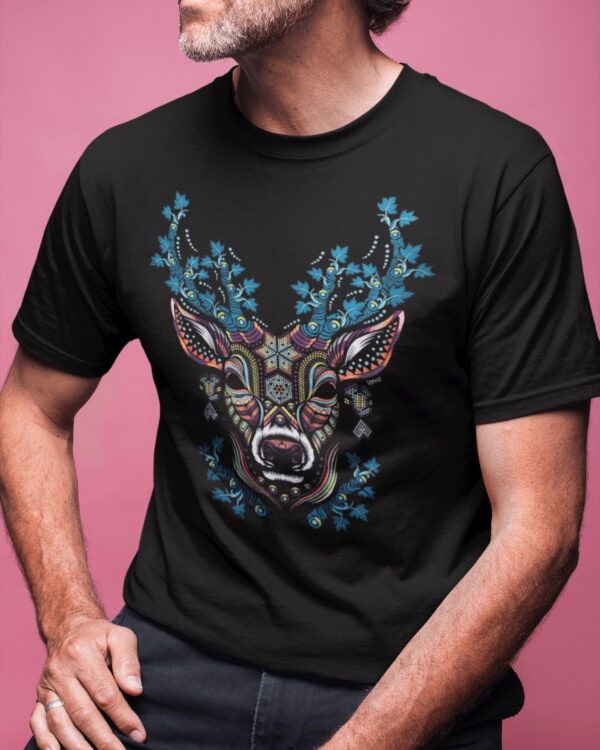 Playera Negra Venado Huichol